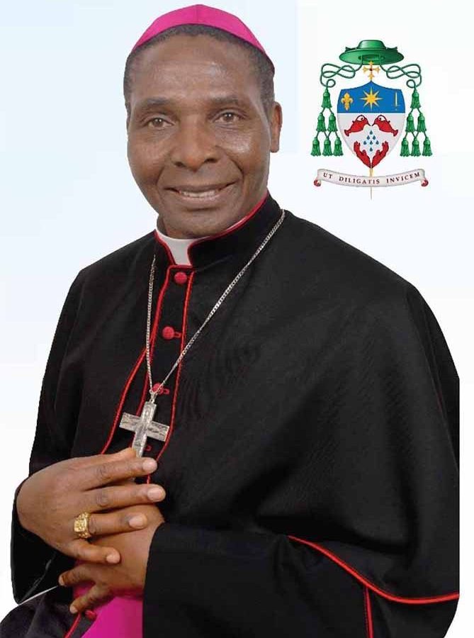 Askofu Romanus Elamu Mihali2